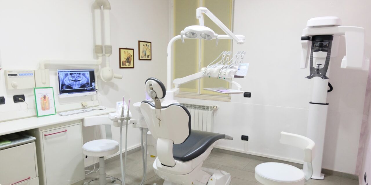 Ortodonzia invisibile: allinea il tuo sorriso con discrezione e comfort